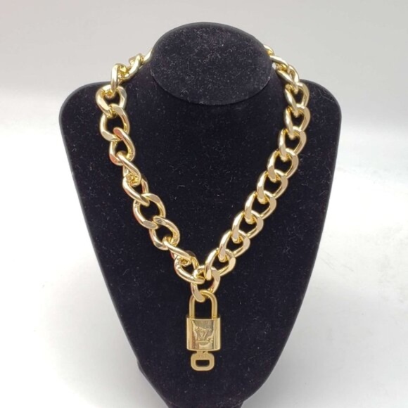 Authentic Louis Vuitton Lock and Key Gold Color with Gold Plated Chain Necklace - Picture 1 of 8